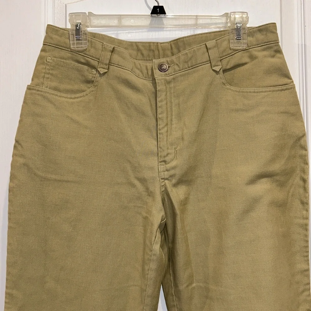 Patagonia Women’s Flare Khaki Pants, Size 10 - Picture 3 of 11